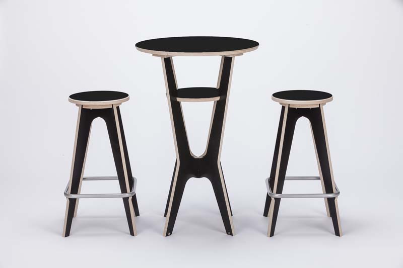 OTX Portable Table and Chairs -- Black/Natural