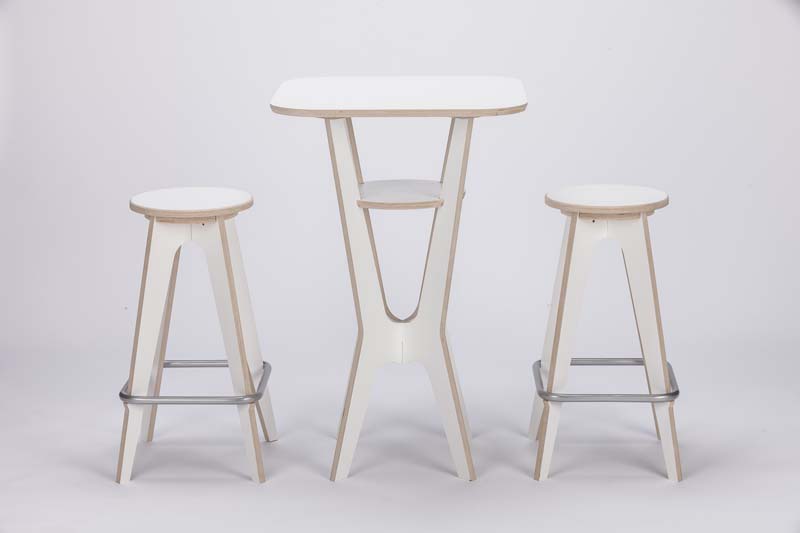 OTX Portable Table and Chairs -- White/Natural